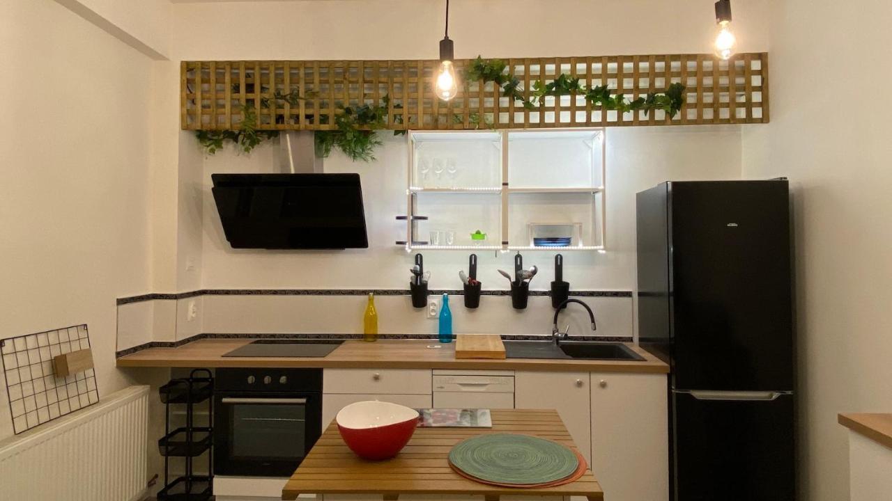 La Maison D'Angelique - Colocation Hoteliere A 150M Gare Tgv- Grande Cuisine Equipee & Salon - Fibre - Netflix Νιόρ Εξωτερικό φωτογραφία