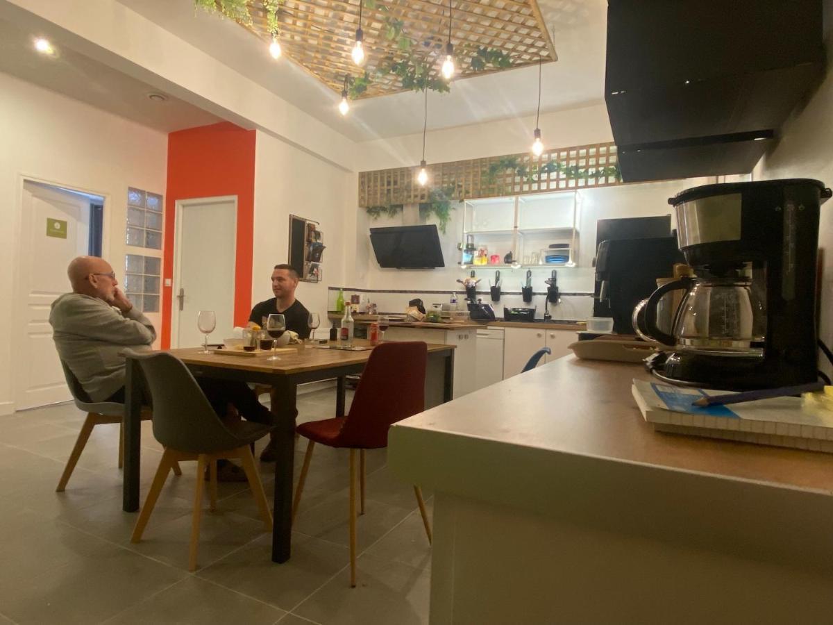 La Maison D'Angelique - Colocation Hoteliere A 150M Gare Tgv- Grande Cuisine Equipee & Salon - Fibre - Netflix Νιόρ Εξωτερικό φωτογραφία